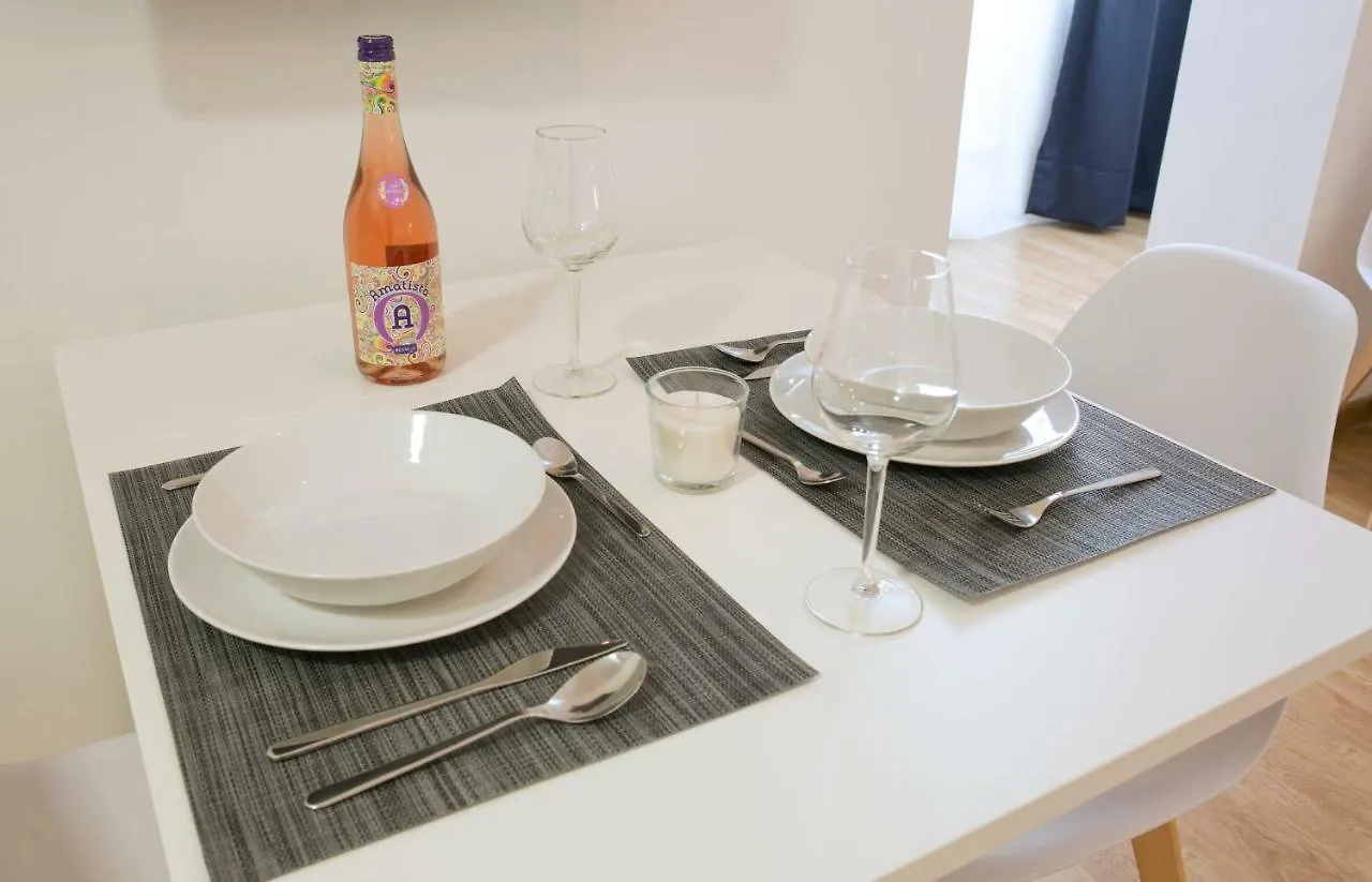 Apartamento Pasaje Mitjana Apartment Malaga